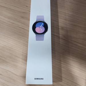 갤럭시 워치5 실버 40mm 미개봉 팔아요~