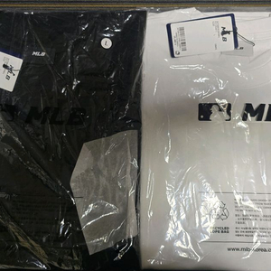 MLB 베이직 스트릿 로고 오버핏 반팔 티셔츠 NY