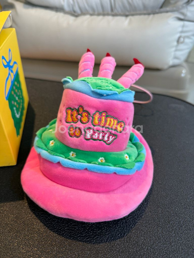 위글위글 펫 생일케이프 생일케이크 모자 (사용감x)--2
