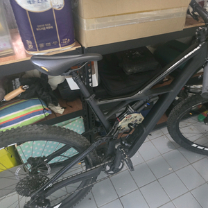 스페셜라이즈드 엔듀로 엘리트카본MTB 판매및 대차