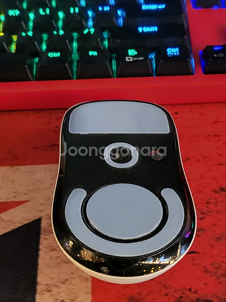 로지텍 G PRO X SUPERLIGHT 화이트 마우스--1