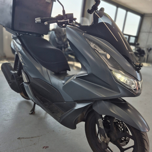 pcx125 22년형 abs 블박 카울 ss무꿍차량판매