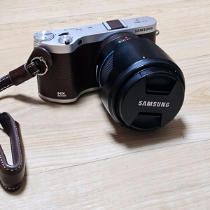 삼성 NX300M+18-55렌즈