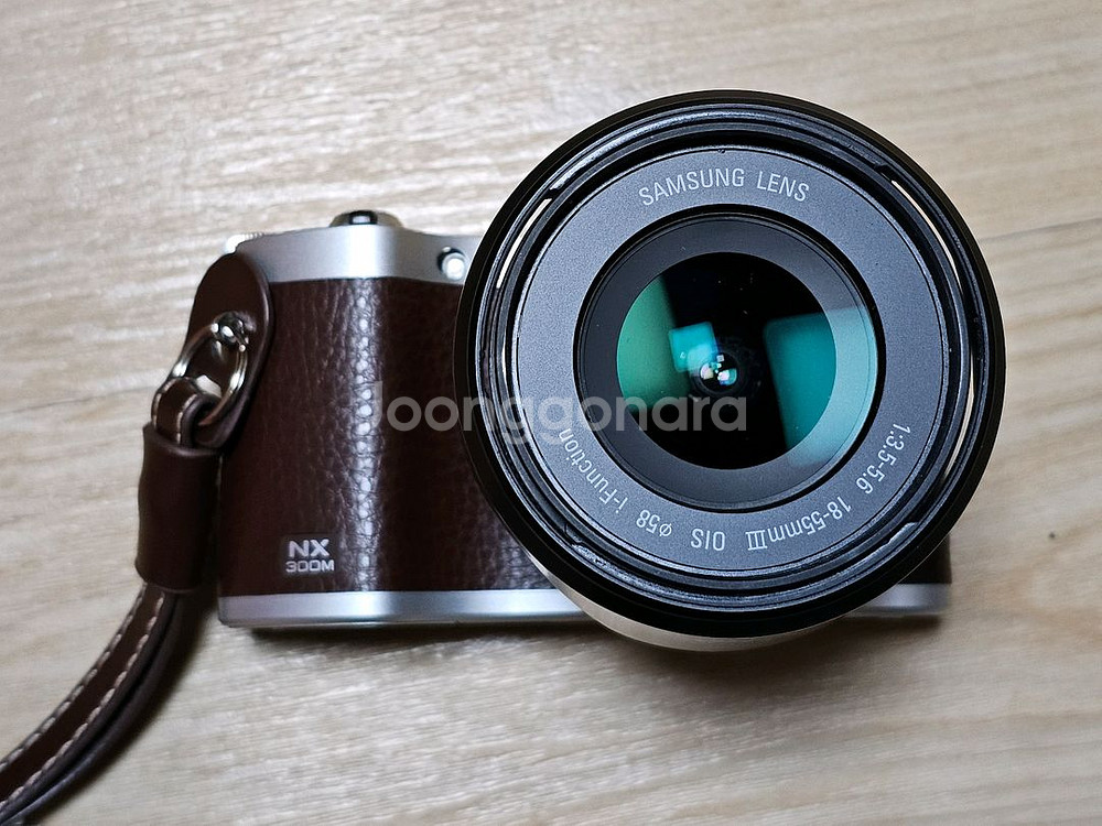 삼성 NX300M+18-55렌즈--2