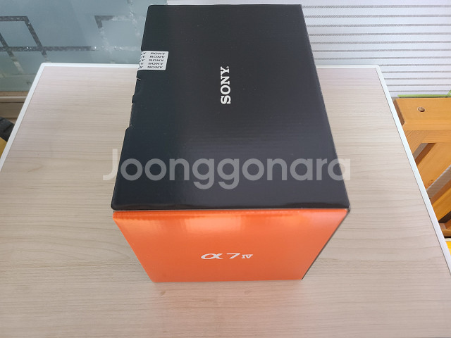 미개봉 새제품 소니 미러리스 A7M4 (A7 IV) 가--3