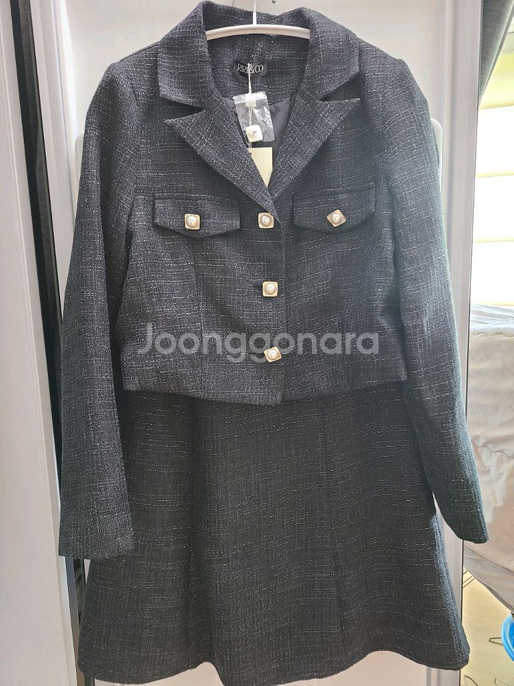 리리앤코 트위드 카라 자켓 세미크롭 뒷밴딩 머메이드 투--1