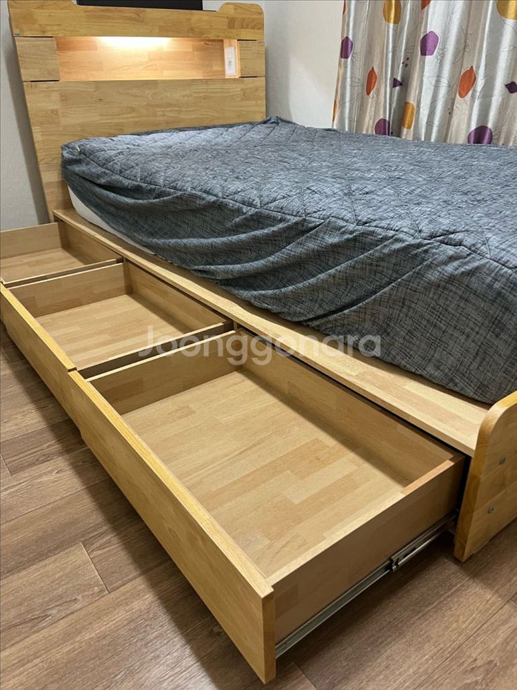 침대 매트리스 포함 판매합니다.--3