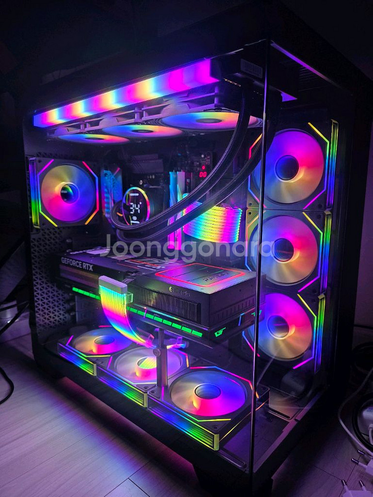9800x3d x870e마스터 5090 신품본체--0