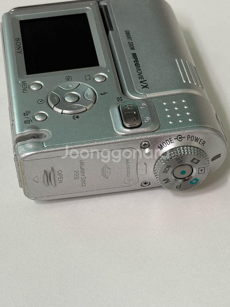 소니 f-88 회전형 디카 / 상태좋음 / 정상작동--4