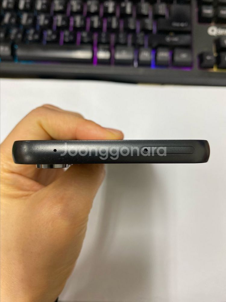 SK 갤럭시퀀텀4 외관SS급 블랙 128G 개통24년5--5