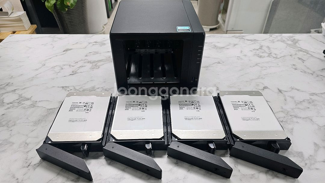 시놀로지 DS918+ 16G NAS 64TB HDD--0