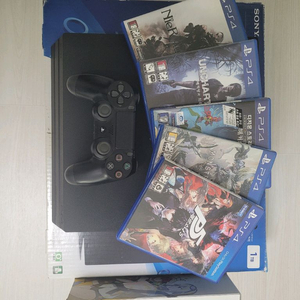 ps4 pro + 타이틀 일괄로 팝니다.