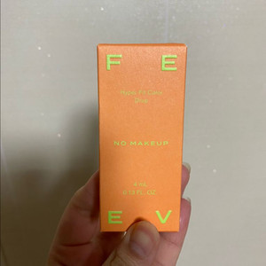 피브 하이퍼 핏 컬러드롭 노메이크업