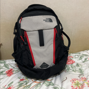 노스페이스 Surge 백팩 32L