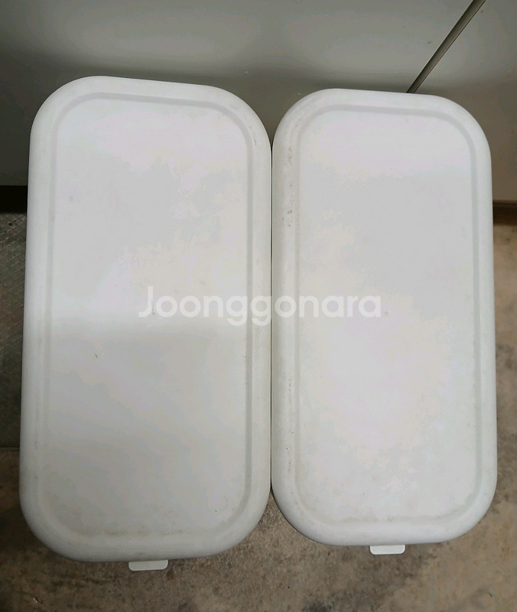 원터치 밀폐 쌀통 10kg 2개 일괄 15000원--2