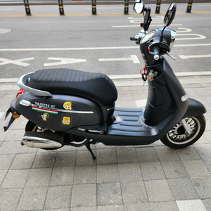 야루스125GT