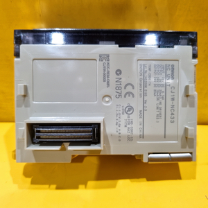 OMRON CJ1W-NC433 V2.3 중고PLC