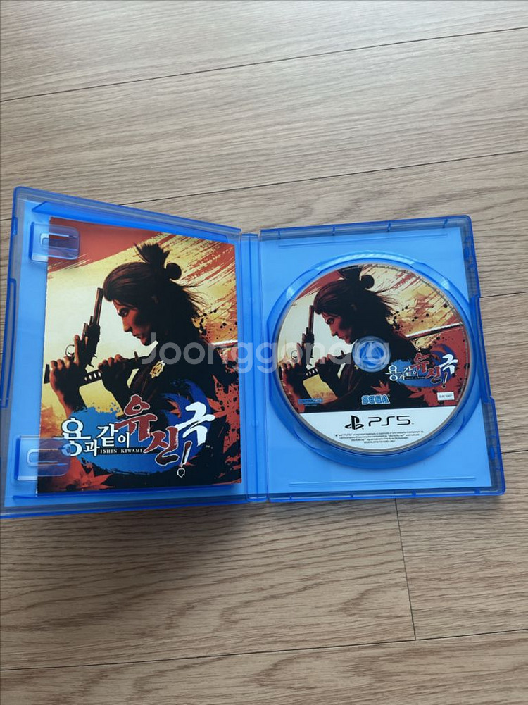 PS5 용과 같이 유신 극 팝니다--1