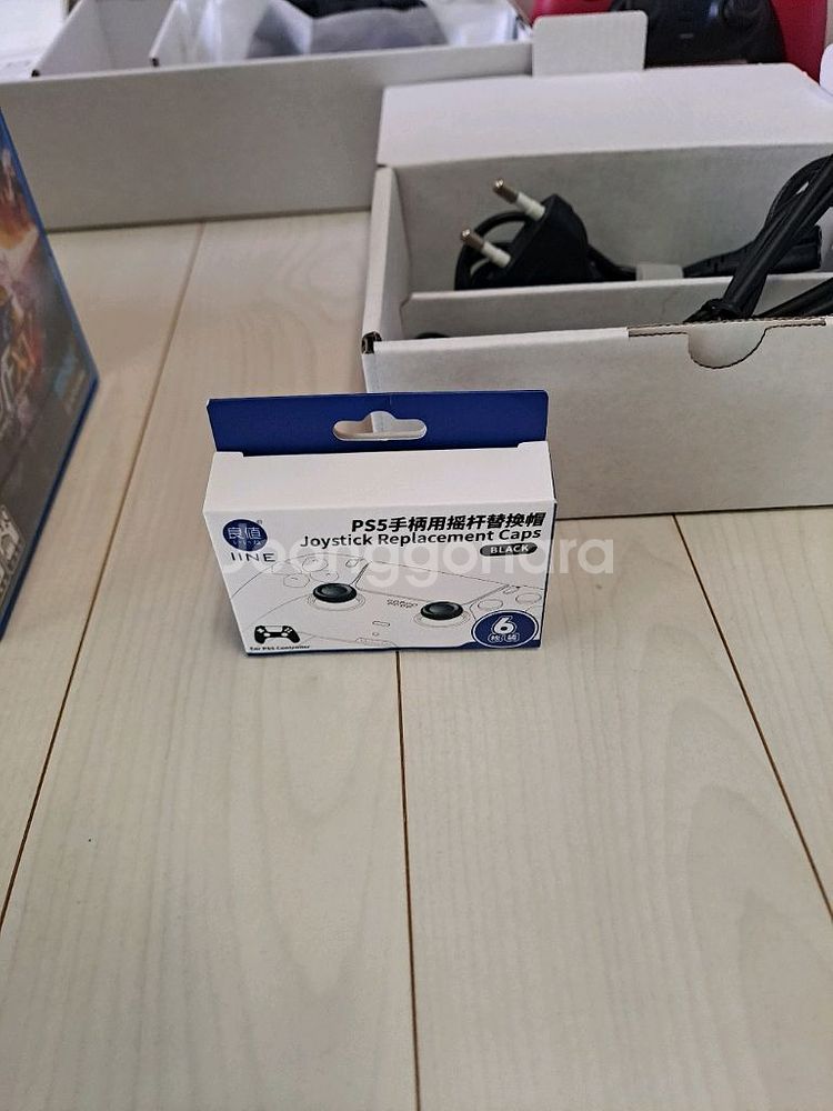 PS5 디스크 에디션 풀세트 판매합니다--4
