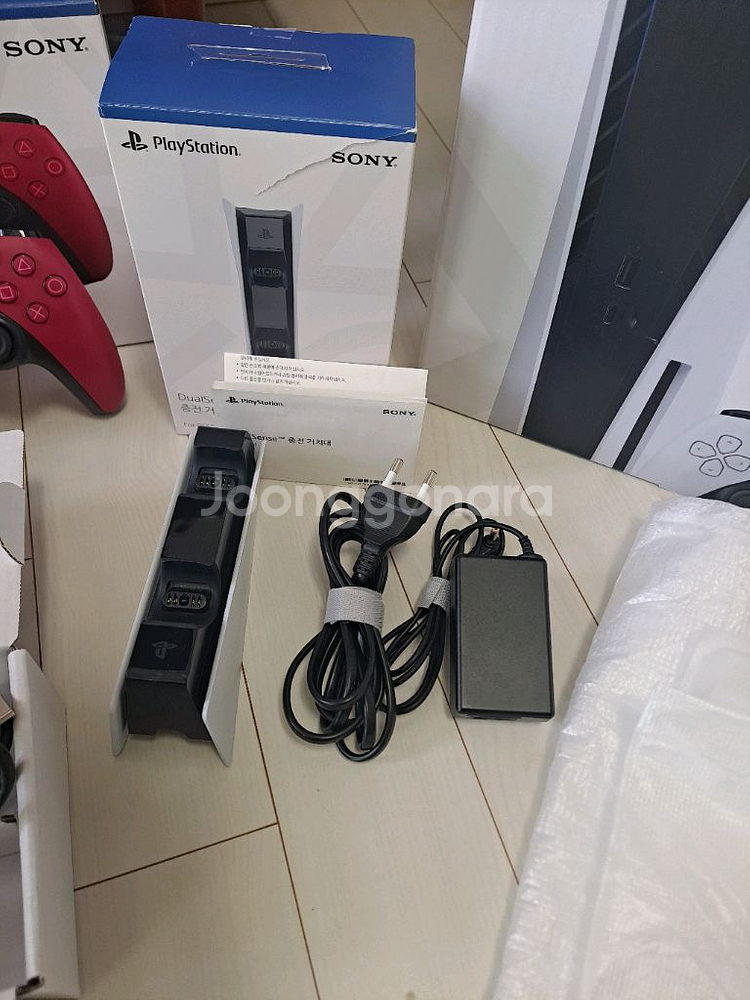 PS5 디스크 에디션 풀세트 판매합니다--5