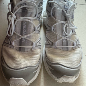 살로몬 XT-6 익스팬스 바닐라 아이스 화이트