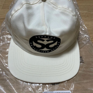 슈프림 22SS 스냅백 화이트/아이보리