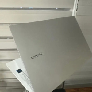 [가성비중고] 삼성 갤럭시북 프로 nt950qdb I5