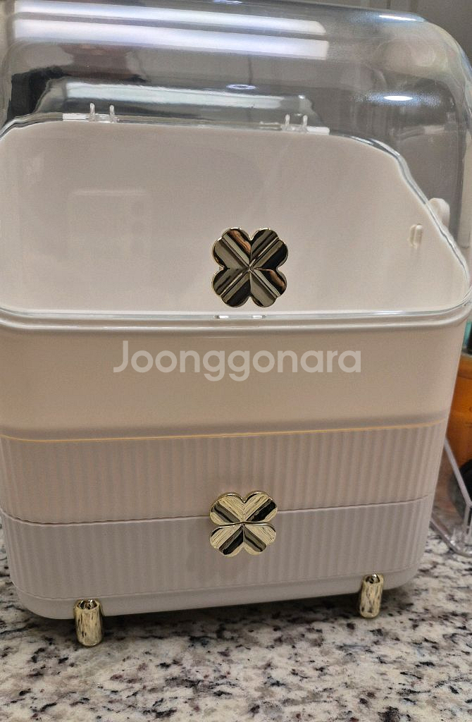 화장품 정리박스 (새상품)--1