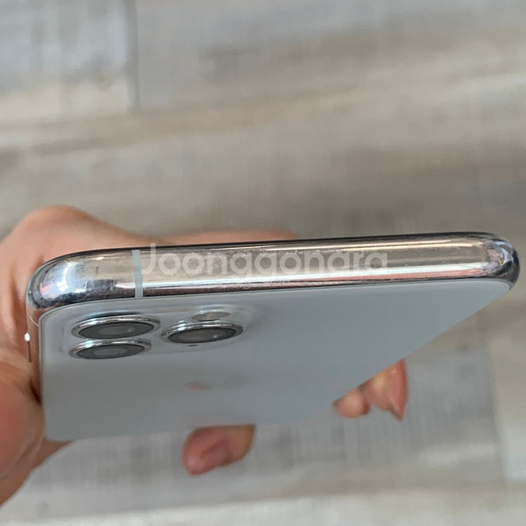 아이폰 11 Pro 64GB--5