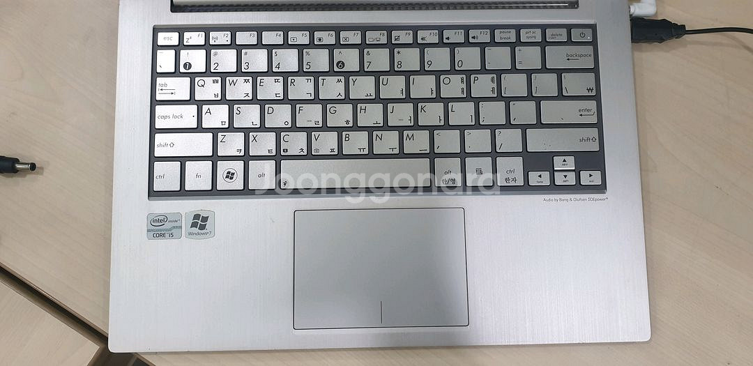 아수스 노트북 UX31--1