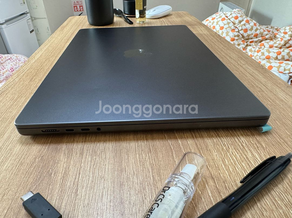 맥북프로16 m3pro 애케플남은거 판매합니다--5
