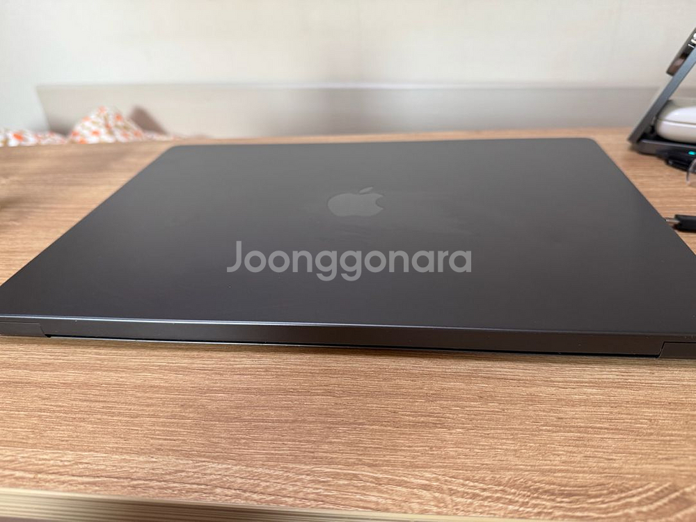 맥북프로16 m3pro 애케플남은거 판매합니다--4