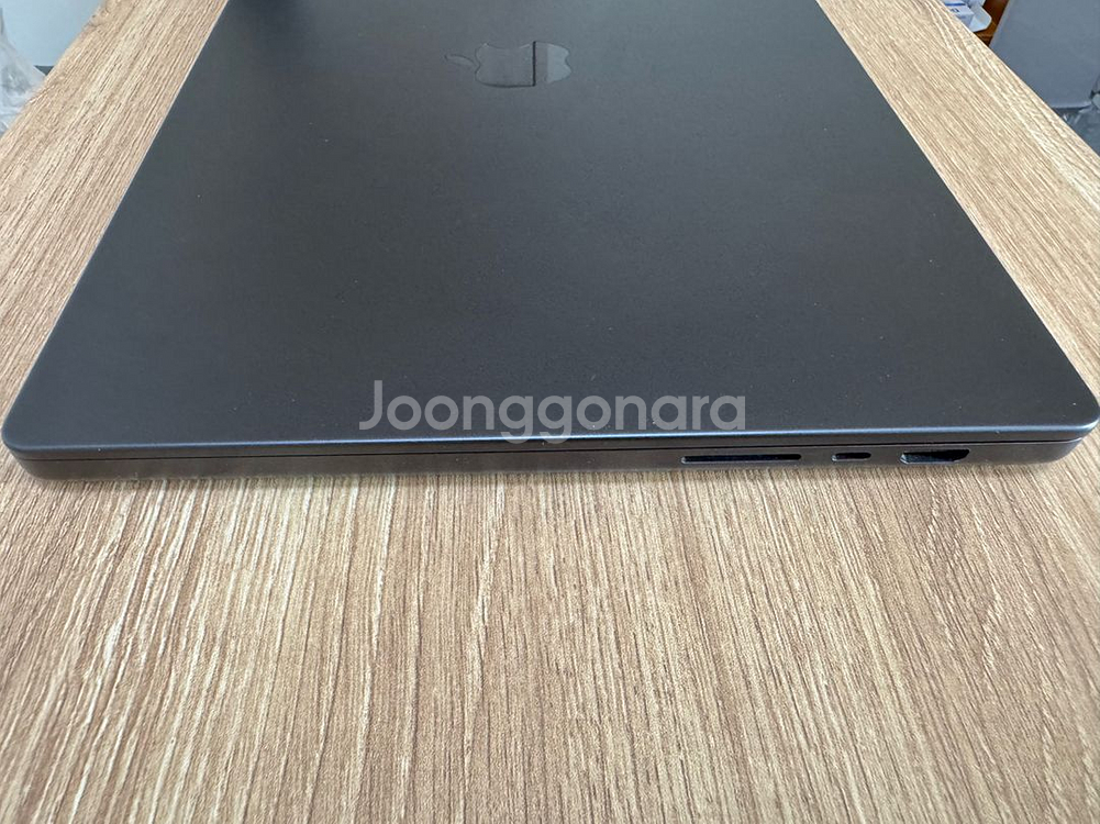 맥북프로16 m3pro 애케플남은거 판매합니다--6