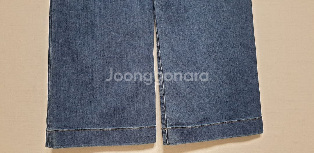 (미착용)칼라거펠트 여성 스판 청바지 와이드팬츠 81(--5