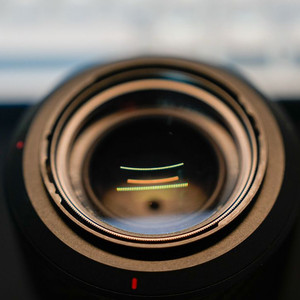 소니 55mm F1.8 렌즈 팝니다.