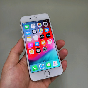 아이폰6 실버 64GB 카메라 무음 팝니다