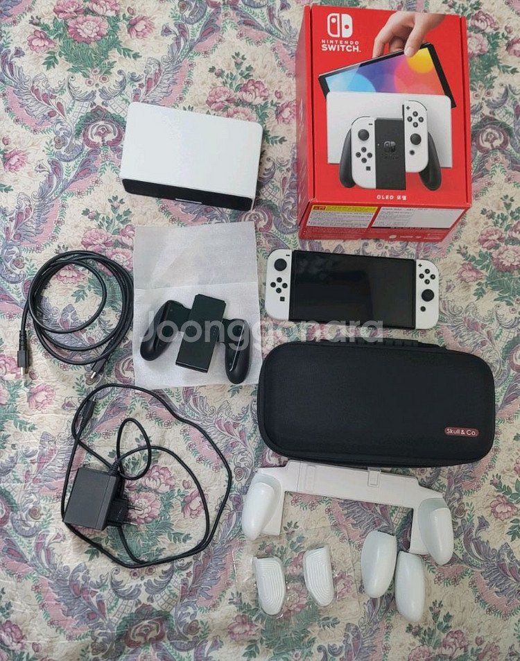 닌텐도 스위치 OLED 화이트 판매합니다.--0