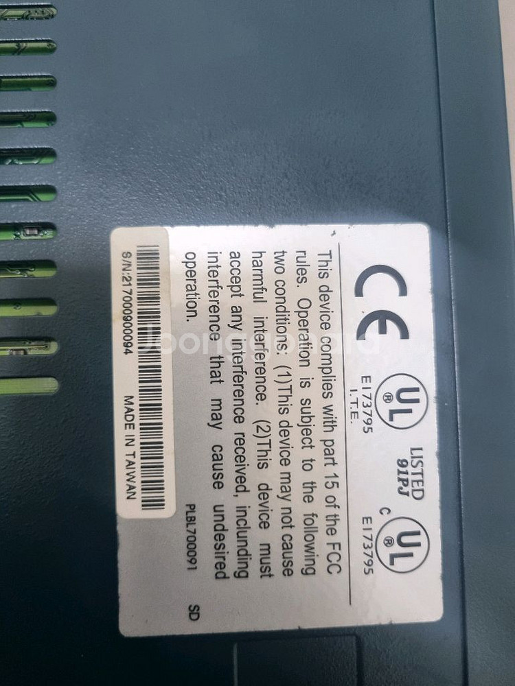 VIPswitch HUB 2400--4