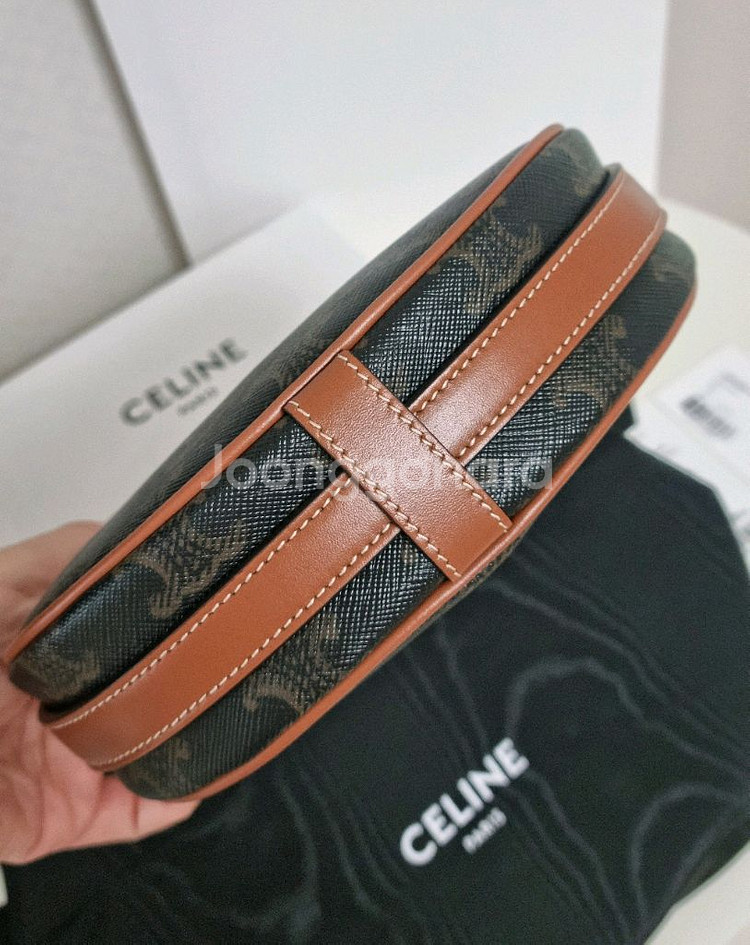 셀린느 트리옹프 아바백 미니--4