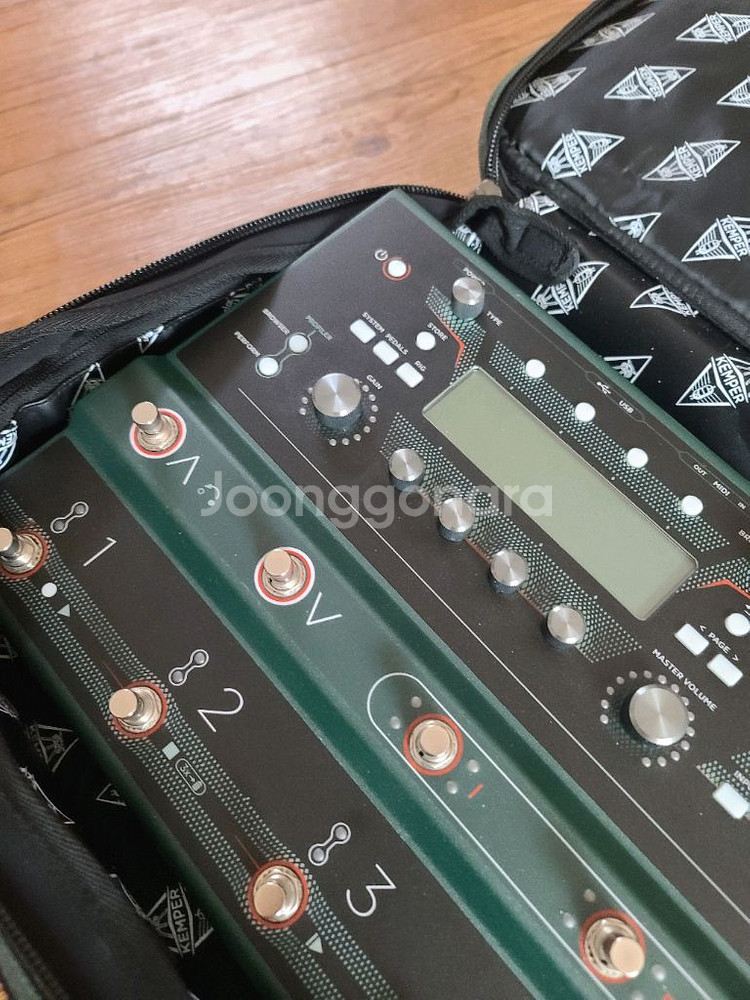 캠퍼 스테이지 최상급 팝니다 멀티이펙터--0