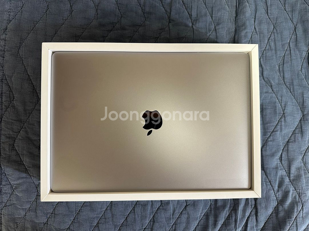 2022 맥북 프로 13 M2 8GB 256GB SSD--0
