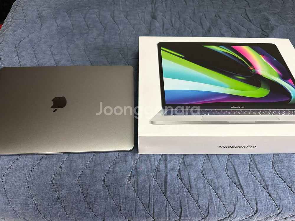 2022 맥북 프로 13 M2 8GB 256GB SSD--1
