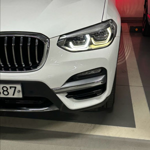 bmw x3 라이트 케이스 부품용 팔아요