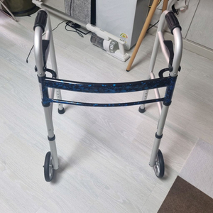 케어메이트 보행기