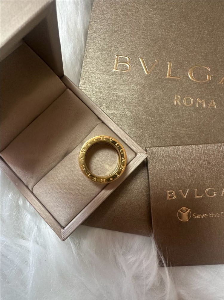 풀각인 반지 골드색상 풀박스 이미지