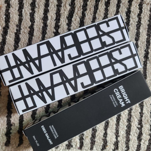 에서갈랑브라이트크림/바르는물광파우더크림