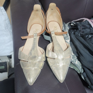 베로꾸오이오 이태리수제샌들 38