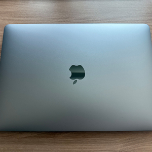 M1 맥북에어 256 GB / 16 GB