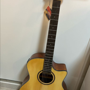 통기타 팝니다 크래프터 HG-250CE/N 픽업 통기타