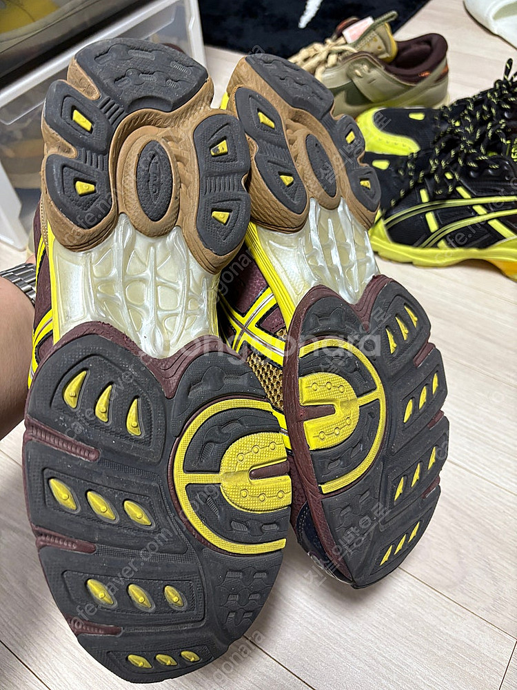 아식스 UB3-S 젤 님버스 9 럼 레이진 290--3